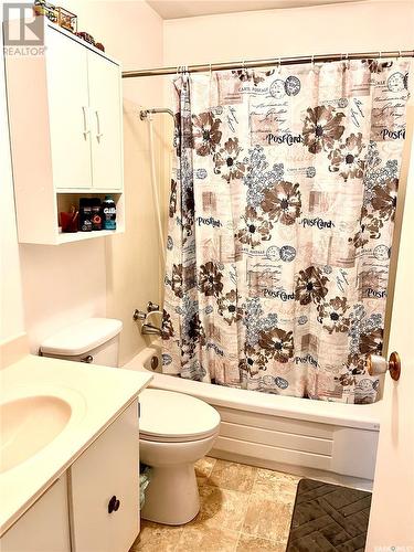 415 Jamieson Avenue, Birch Hills, SK - Indoor Photo Showing Bathroom