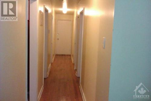 1st floor- hallway - 1159 Maitland Avenue, Ottawa, ON - Indoor