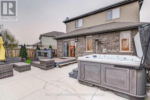 16 Fisher St, Brantford, ON - Outdoor With Exterior