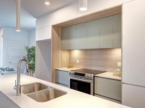 Cuisine - 852 Rue De Chaumont, Saint-Jérôme, QC - Indoor Photo Showing Kitchen With Double Sink