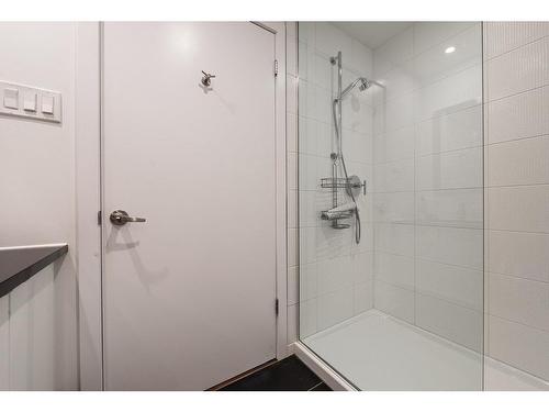 Bathroom - 906-4239 Rue Jean-Talon O., Montréal (Côte-Des-Neiges/Notre-Dame-De-Grâce), QC - Indoor Photo Showing Bathroom