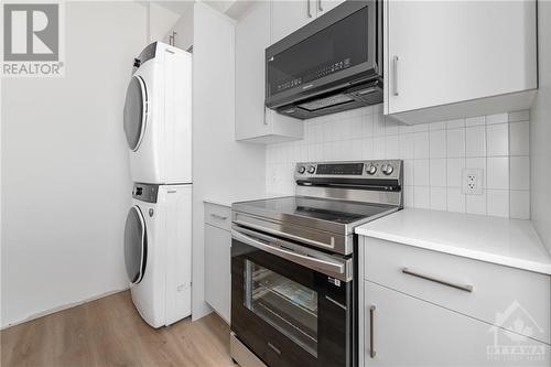 51 Jolliet Avenue Unit#1, Ottawa, ON - Indoor Photo Showing Laundry Room