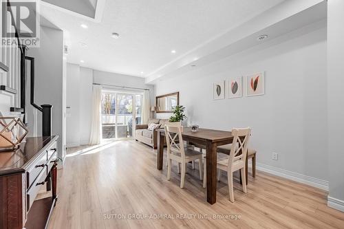 #53 -315 Village Green Sq, Toronto, ON - Indoor Photo Showing Dining Room