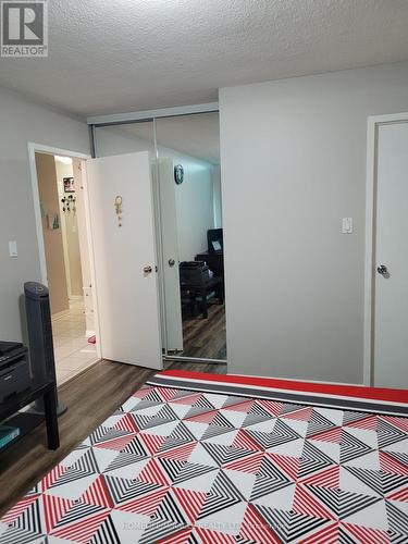#803 -2556 Argyle Rd, Mississauga, ON - Indoor Photo Showing Bedroom