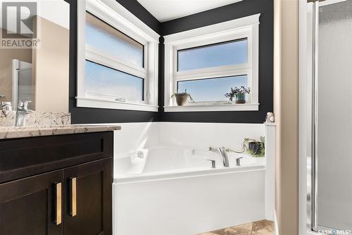 3510 Green Marsh Crescent, Regina, SK - Indoor Photo Showing Bathroom