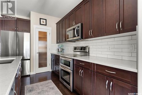 4546 Padwick Crescent, Regina, SK - Indoor Photo Showing Kitchen With Stainless Steel Kitchen