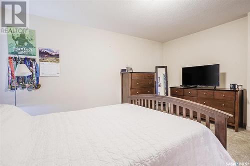 114 Mcbeth Crescent, Saskatoon, SK - Indoor Photo Showing Bedroom