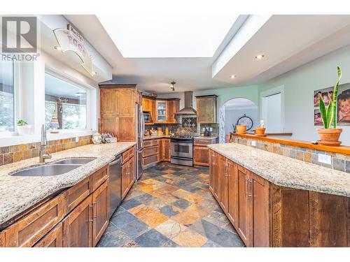 754 Mcclure Road, Kelowna, BC - Indoor Photo Showing Kitchen With Double Sink