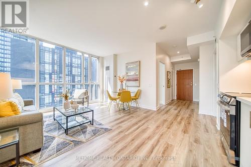 #706 -85 Queens Wharf Rd, Toronto, ON - Indoor Photo Showing Living Room