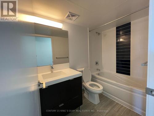 1509 - 365 Church Street, Toronto, ON - Indoor Photo Showing Bathroom