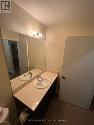 314 - 4070 Confederation Parkway E, Mississauga, ON - Indoor Photo Showing Bathroom