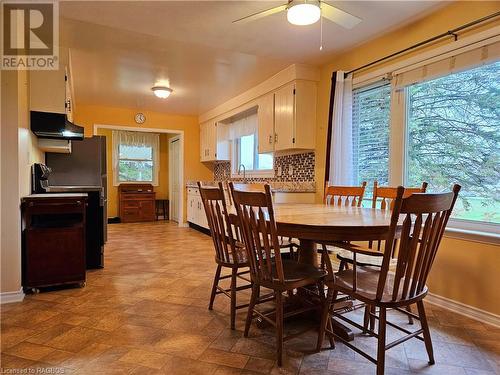 439021 Lakeshore Drive, Annan, ON - Indoor Photo Showing Dining Room