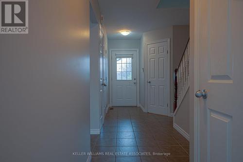 116 Crimson Crescent, London, ON - Indoor Photo Showing Other Room
