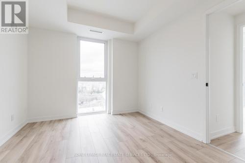 #305 -335 Wheat Boom Dr, Oakville, ON - Indoor Photo Showing Other Room