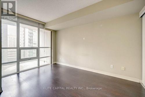 #811 -761 Bay St, Toronto, ON - Indoor Photo Showing Other Room