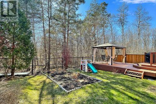211 Coons Road, Richmond Hill, ON - Outdoor With Deck Patio Veranda