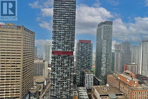 #3001 -2221 Yonge St, Toronto, ON - Outdoor With Facade