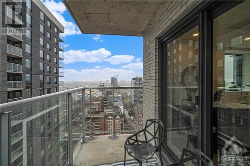 340 Queen Street Unit#2211, Ottawa, ON - Outdoor With Exterior