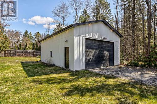 1399 Gill Road, Springwater, ON - Outdoor