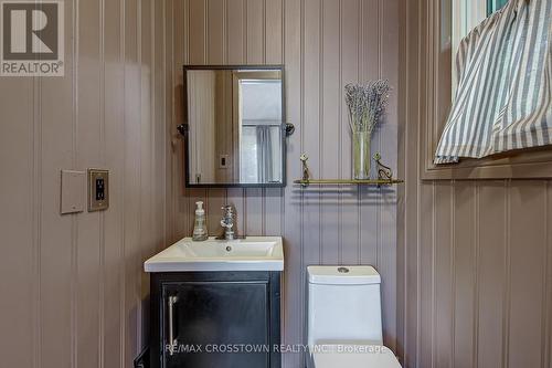 1399 Gill Road, Springwater, ON - Indoor Photo Showing Bathroom