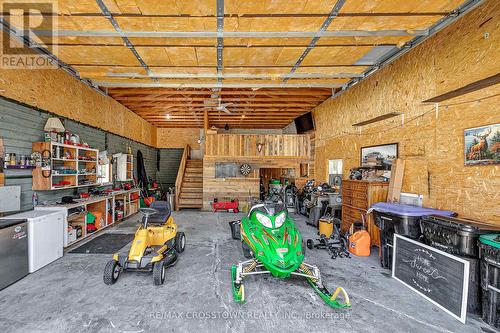 1399 Gill Road, Springwater, ON - Indoor