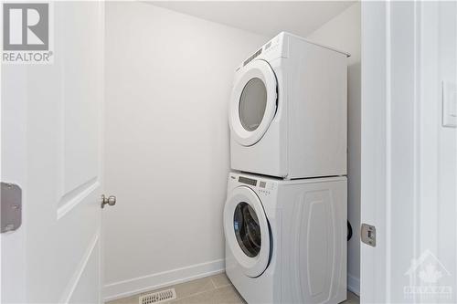 11 Whitcomb Crescent, Smiths Falls, ON - Indoor Photo Showing Laundry Room