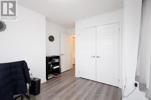 #63 -85 Grovewood Common, Oakville, ON - Indoor Photo Showing Other Room