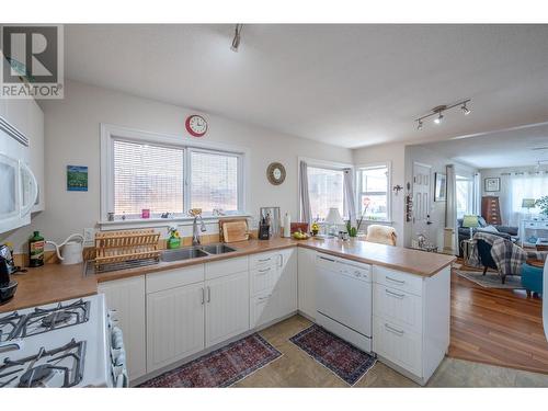 1298 Government Street, Penticton, BC - Indoor Photo Showing Kitchen With Double Sink