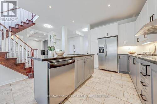 58 Rushworth Dr, Ajax, ON - Indoor Photo Showing Kitchen With Upgraded Kitchen