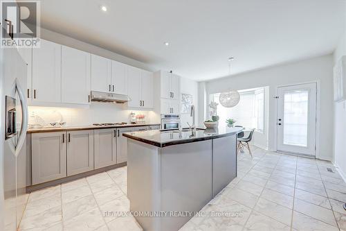 58 Rushworth Drive, Ajax, ON - Indoor Photo Showing Kitchen With Upgraded Kitchen