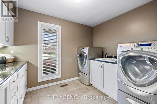 587 Manorwood Crt, Waterloo, ON - Indoor Photo Showing Laundry Room
