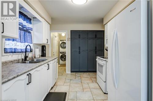 82 Wilson Avenue, Tillsonburg, ON - Indoor Photo Showing Kitchen With Double Sink