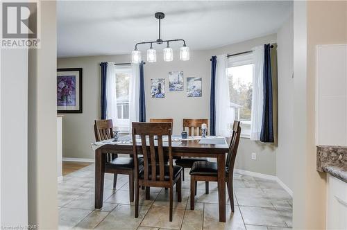 82 Wilson Avenue, Tillsonburg, ON - Indoor Photo Showing Dining Room