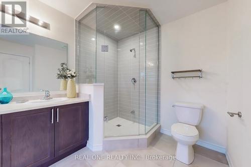 148 Hawkins St, Georgina, ON - Indoor Photo Showing Bathroom