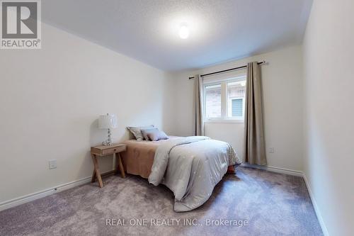 148 Hawkins Street, Georgina, ON - Indoor Photo Showing Bedroom