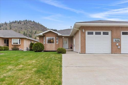 7116 Wright Way, Trail, BC - Outdoor With Facade