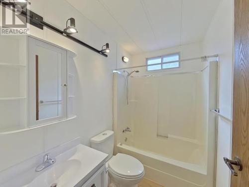 47-6271 Mcandrew Ave, Powell River, BC - Indoor Photo Showing Bathroom