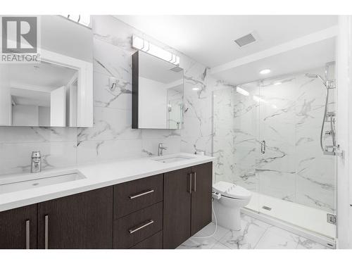 1588 Ellis Street Unit# 602, Kelowna, BC - Indoor Photo Showing Bathroom