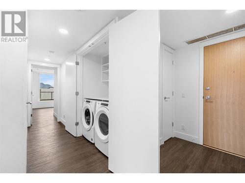 1588 Ellis Street Unit# 602, Kelowna, BC - Indoor Photo Showing Laundry Room