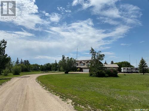 Ne-33-29-23W3, Kindersley Rm No. 290, SK - Outdoor With View