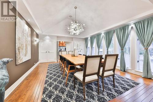 500 Comanche Road, Mississauga, ON - Indoor Photo Showing Dining Room