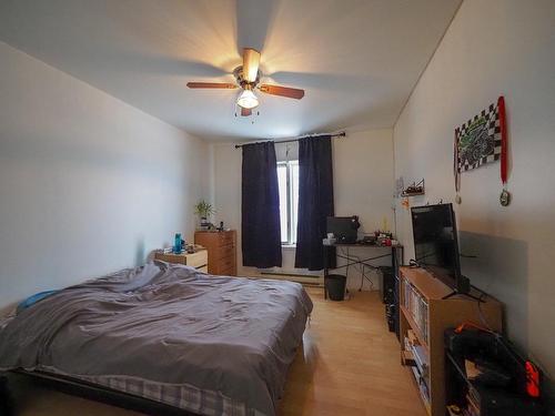 Dwelling - 2440 Rg St-Jean, Saint-Maurice, QC - Indoor Photo Showing Bedroom