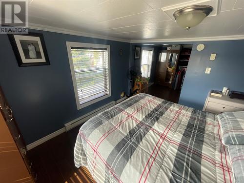 1A Third Avenue, Badger, NL - Indoor Photo Showing Bedroom