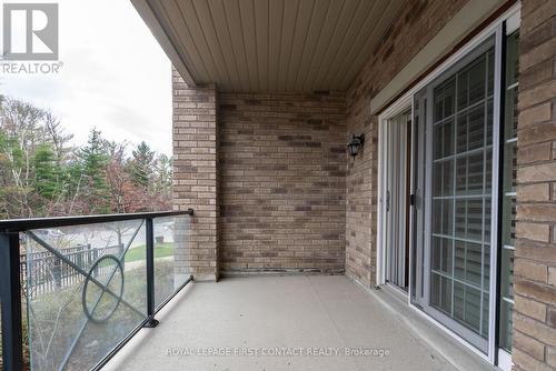 #101 -45 Ferndale Dr S, Barrie, ON - Outdoor With Balcony With Exterior
