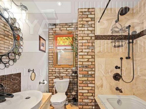 118 Wheeler Ave, Toronto, ON - Indoor Photo Showing Bathroom