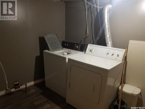 208 Railway Avenue, Stoughton, SK - Indoor Photo Showing Laundry Room