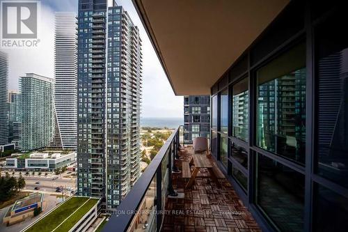 2507 - 2220 Lake Shore Boulevard W, Toronto, ON - Outdoor With Balcony