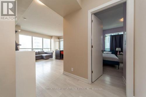 2507 - 2220 Lake Shore Boulevard W, Toronto, ON - Indoor Photo Showing Other Room