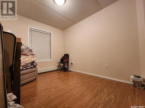 201 122 Government Road, Weyburn, SK - Indoor Photo Showing Other Room