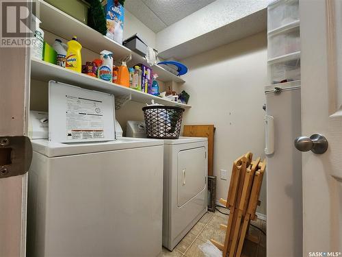 201 122 Government Road, Weyburn, SK - Indoor Photo Showing Laundry Room